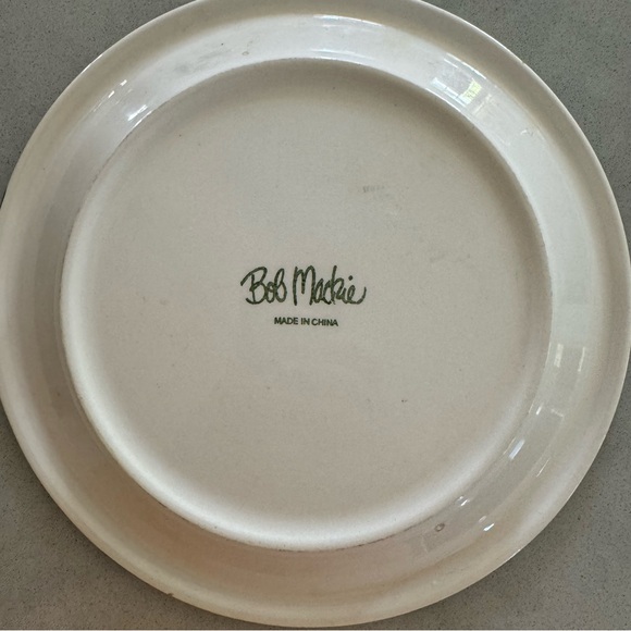 Bob Mackie 2000 Design Pear Motif Salad/Dessert Plates, Set of 2 - Picture 3 of 4